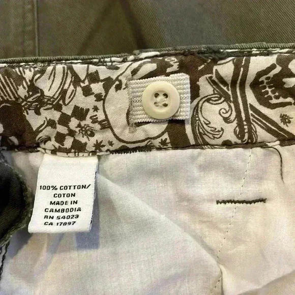 Old Navy shorts - Picture 7 of 7